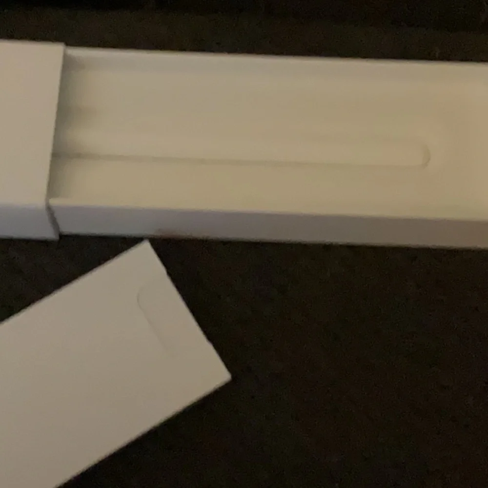 2nd gen Apple Pencil never used I bought the wrong one and lost the receipt